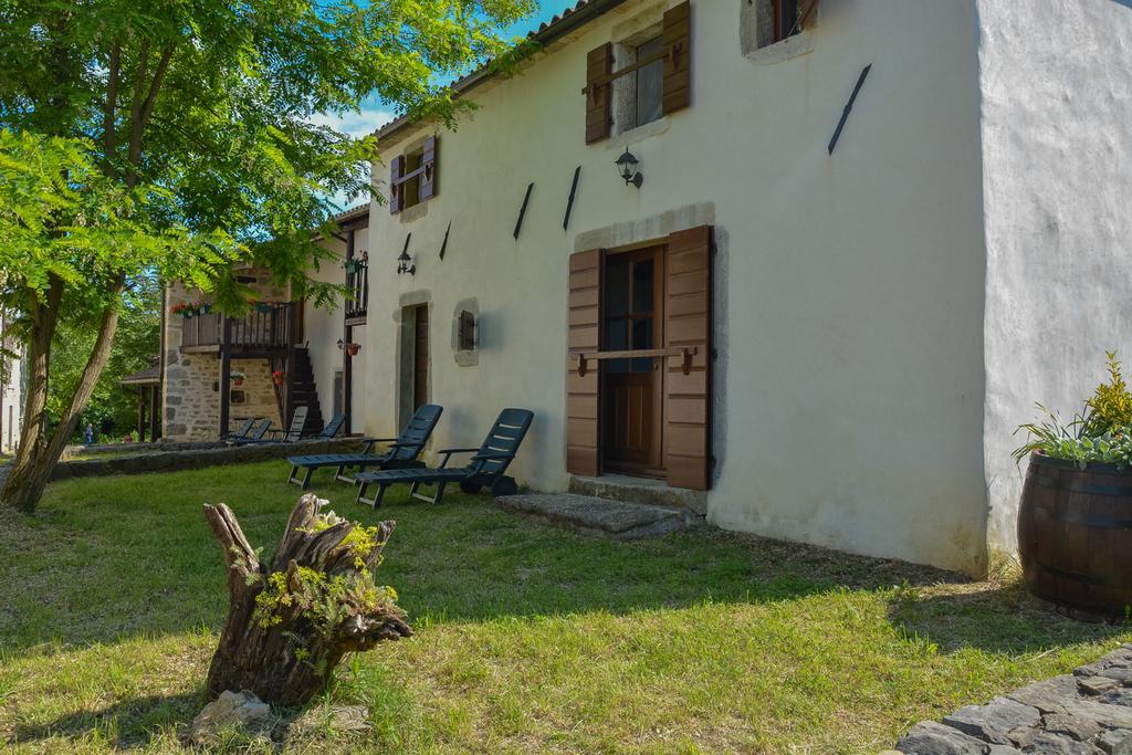 בוזט Traditional Stone House Kotli מראה חיצוני תמונה